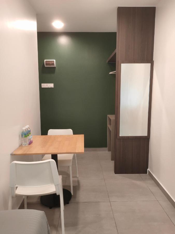 Just Austin Guesthouse ايبوه المظهر الخارجي الصورة