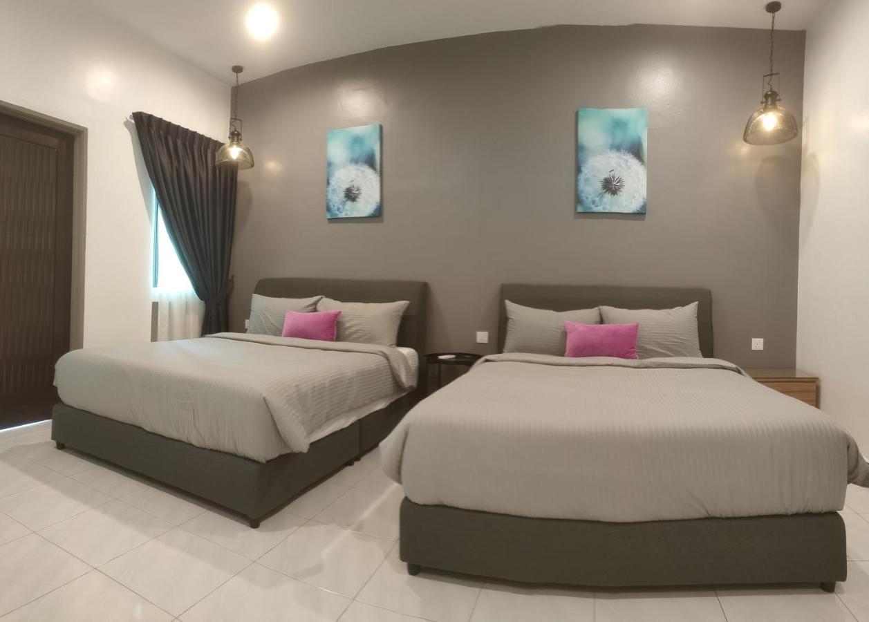 Just Austin Guesthouse ايبوه المظهر الخارجي الصورة